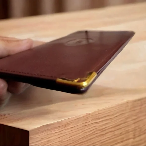 Vintage Cartier Bordeaux Bifold Long
Wallet in EUC - Picture 10 of 14